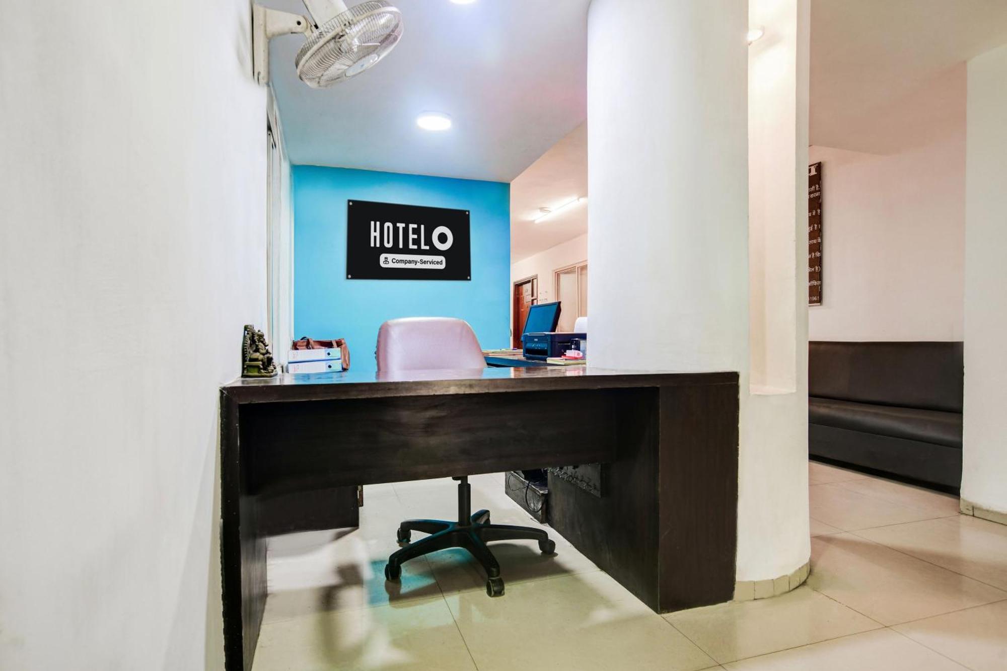 Super Hotel O Indraprasth Indore Esterno foto